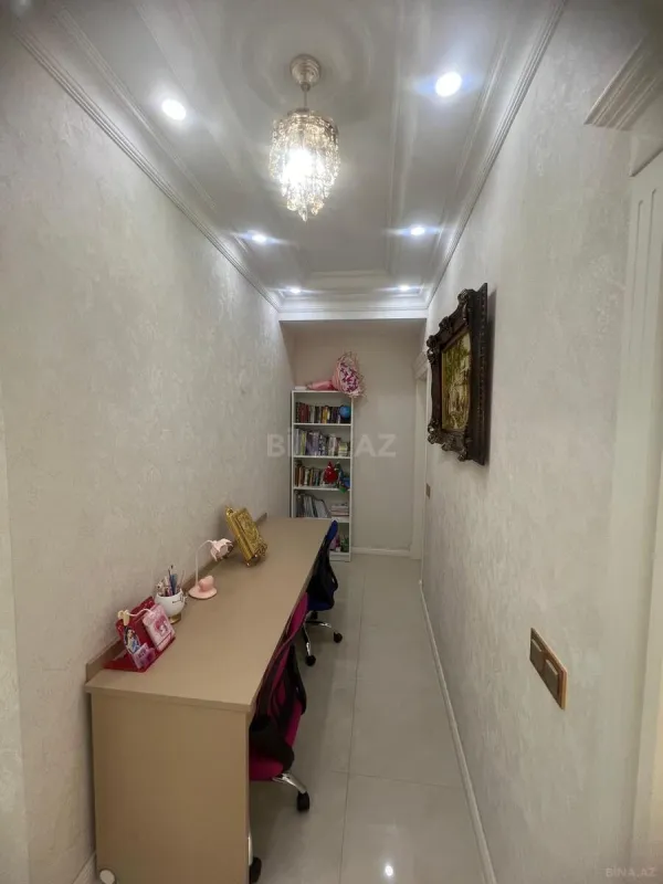 Satılır 3 otaqlı mənzil 90 m²