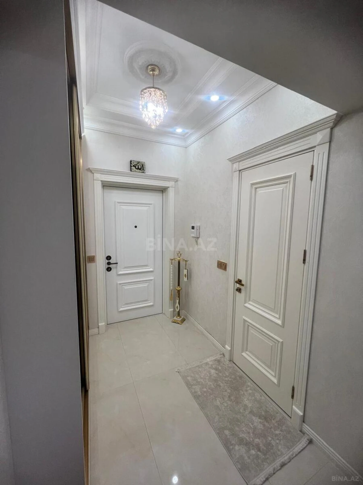 Satılır 3 otaqlı mənzil 90 m²