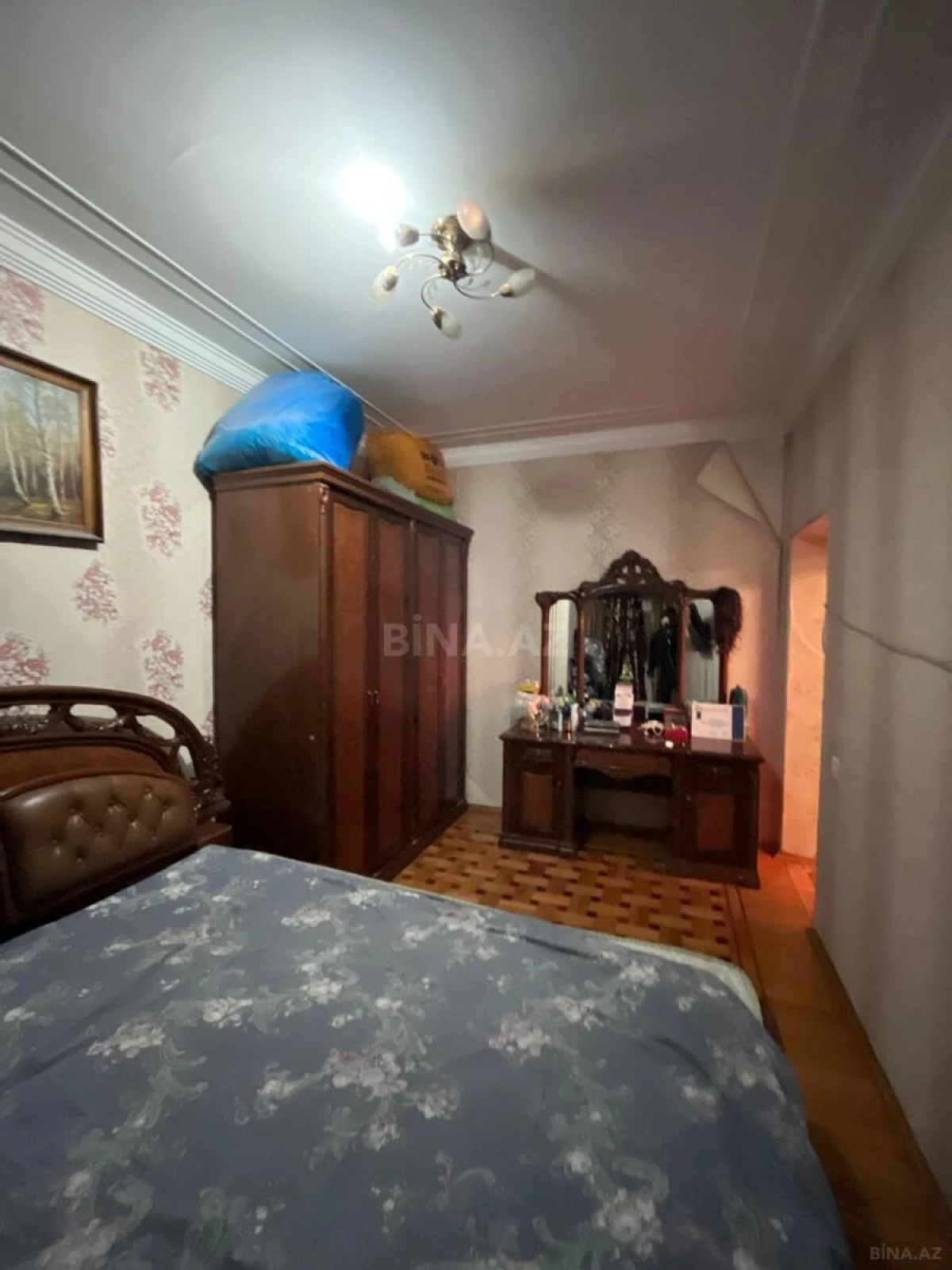 Satılır 2 otaqlı mənzil 74 m²