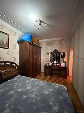 Satılır 2 otaqlı mənzil 74 m²