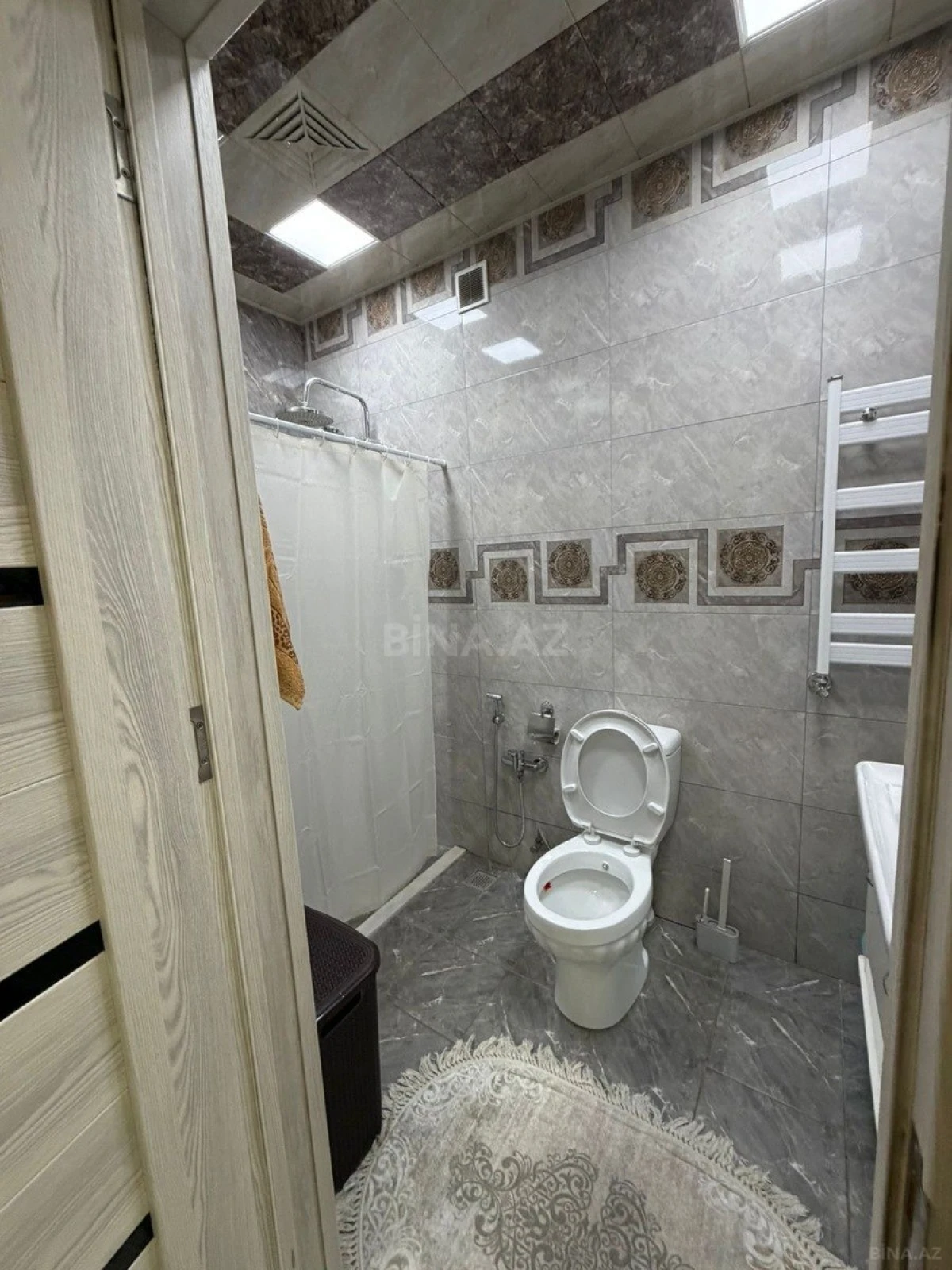 Satılır 2 otaqlı mənzil 58 m²
