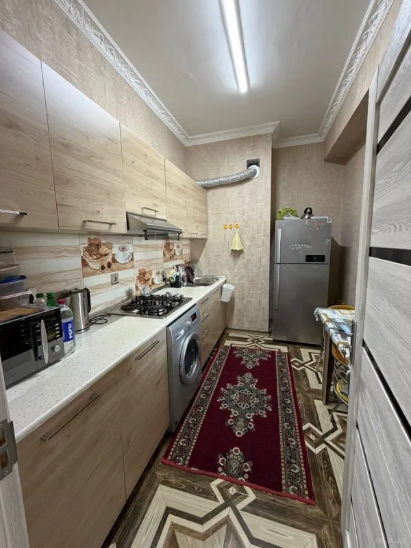 Satılır 2 otaqlı mənzil 58 m²