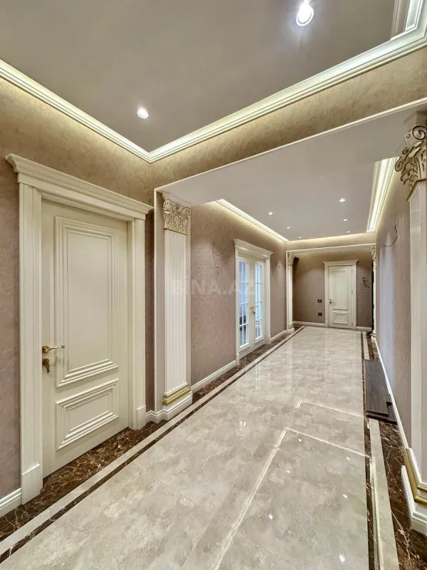 Satılır 2 otaqlı mənzil 112 m²