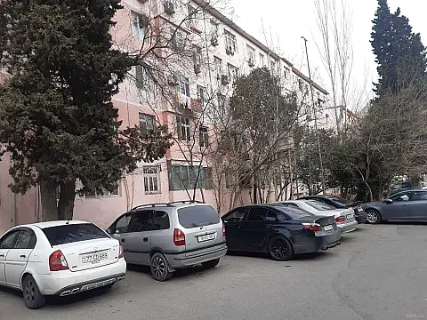 Satılır 3 otaqlı mənzil 70 m²