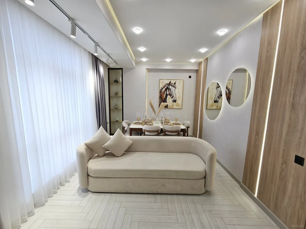 Satılır 2 otaqlı mənzil 77 m²