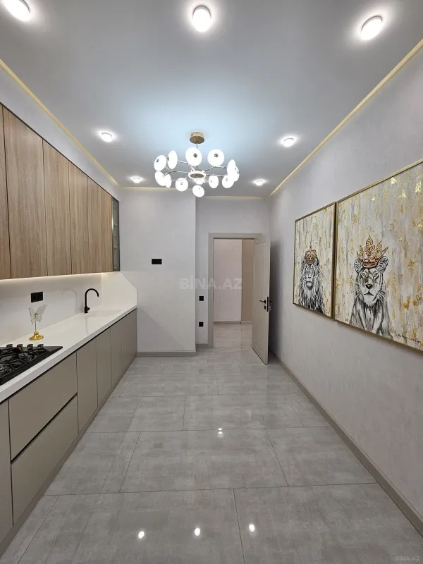 Satılır 2 otaqlı mənzil 77 m²