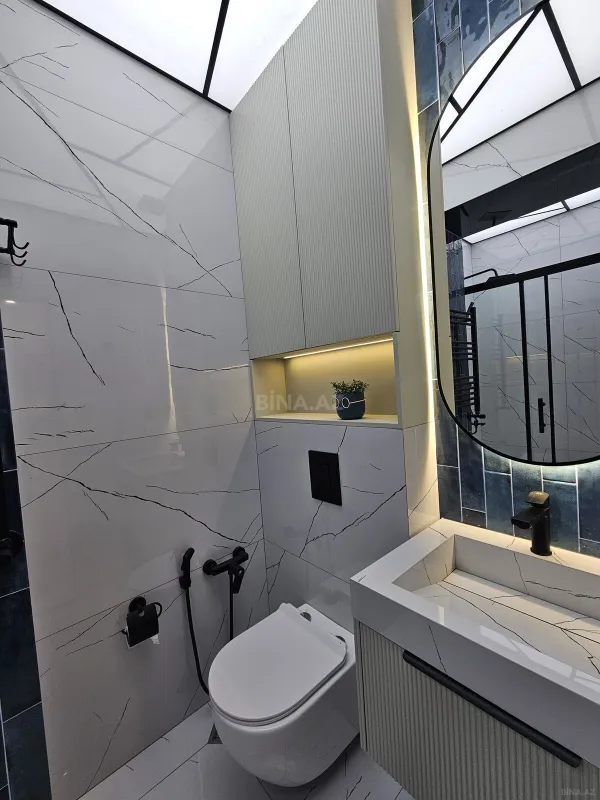 Satılır 2 otaqlı mənzil 77 m²