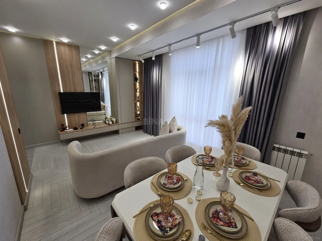 Satılır 2 otaqlı mənzil 77 m²