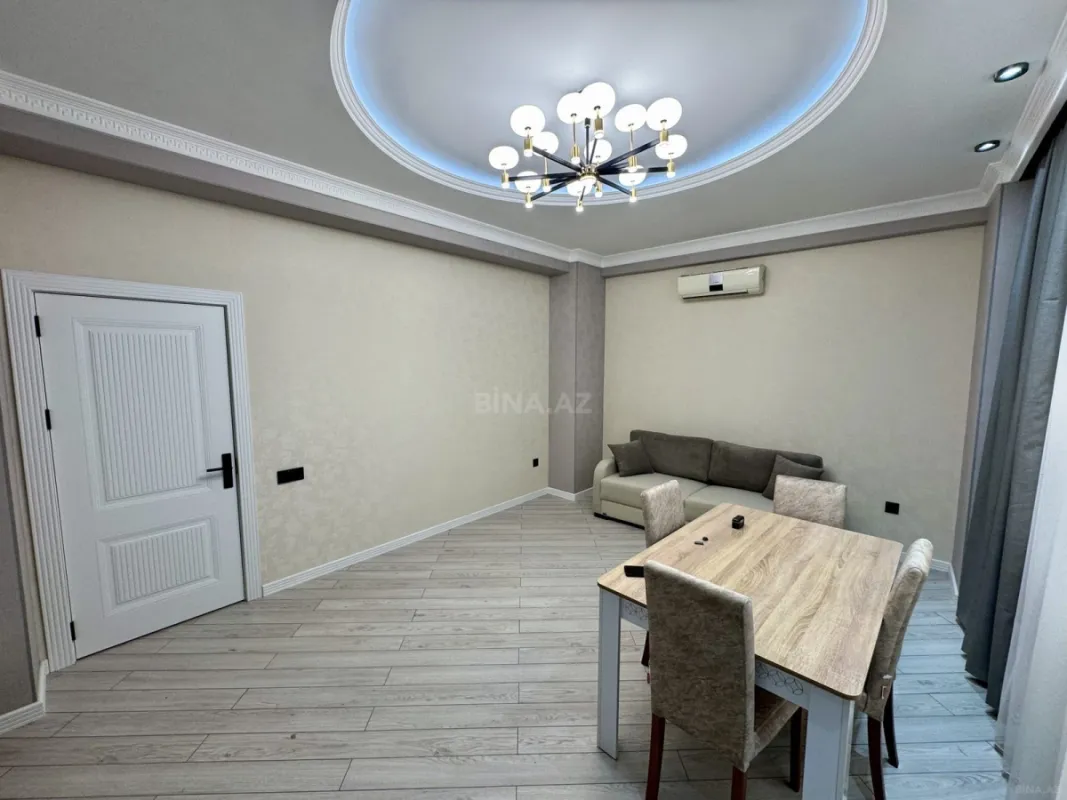 Satılır 2 otaqlı mənzil 88 m²