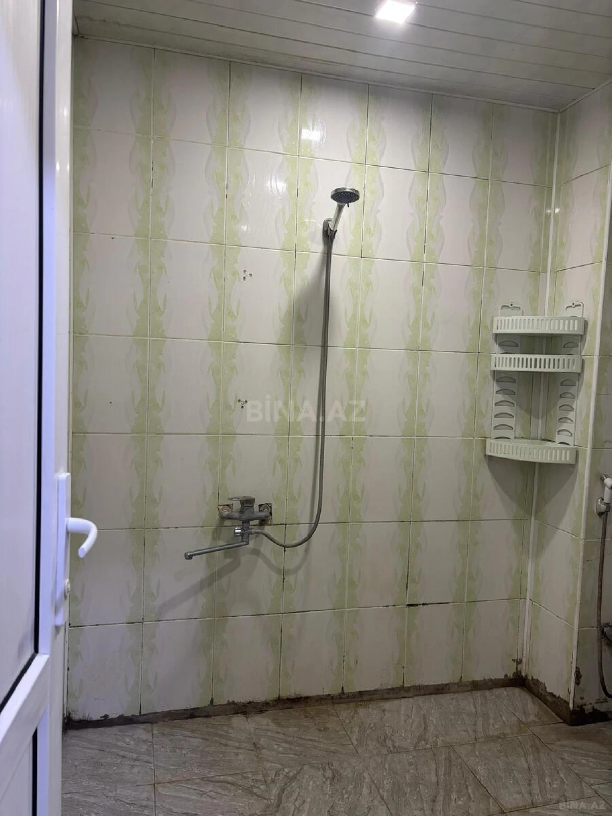 Satılır 2 otaqlı mənzil 52 m²