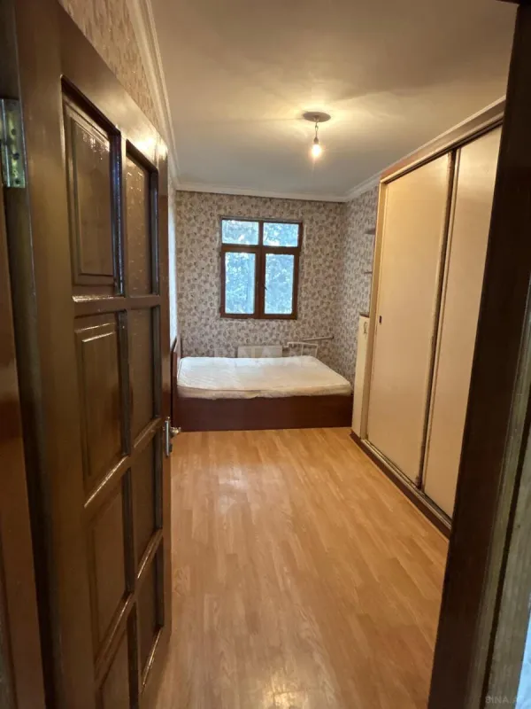 Satılır 2 otaqlı mənzil 52 m²