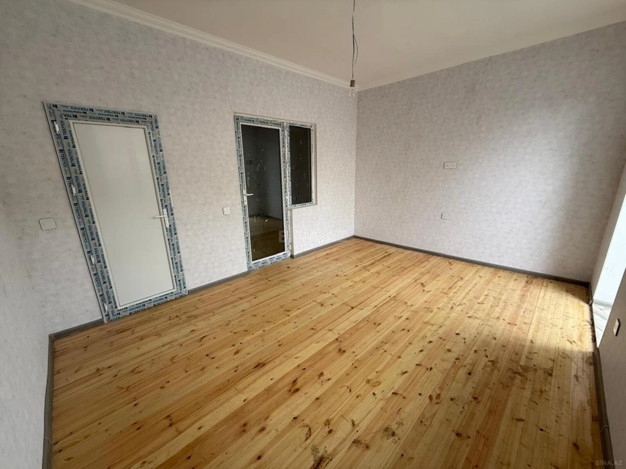 Satılır 1 otaqlı həyət evi 40 m²