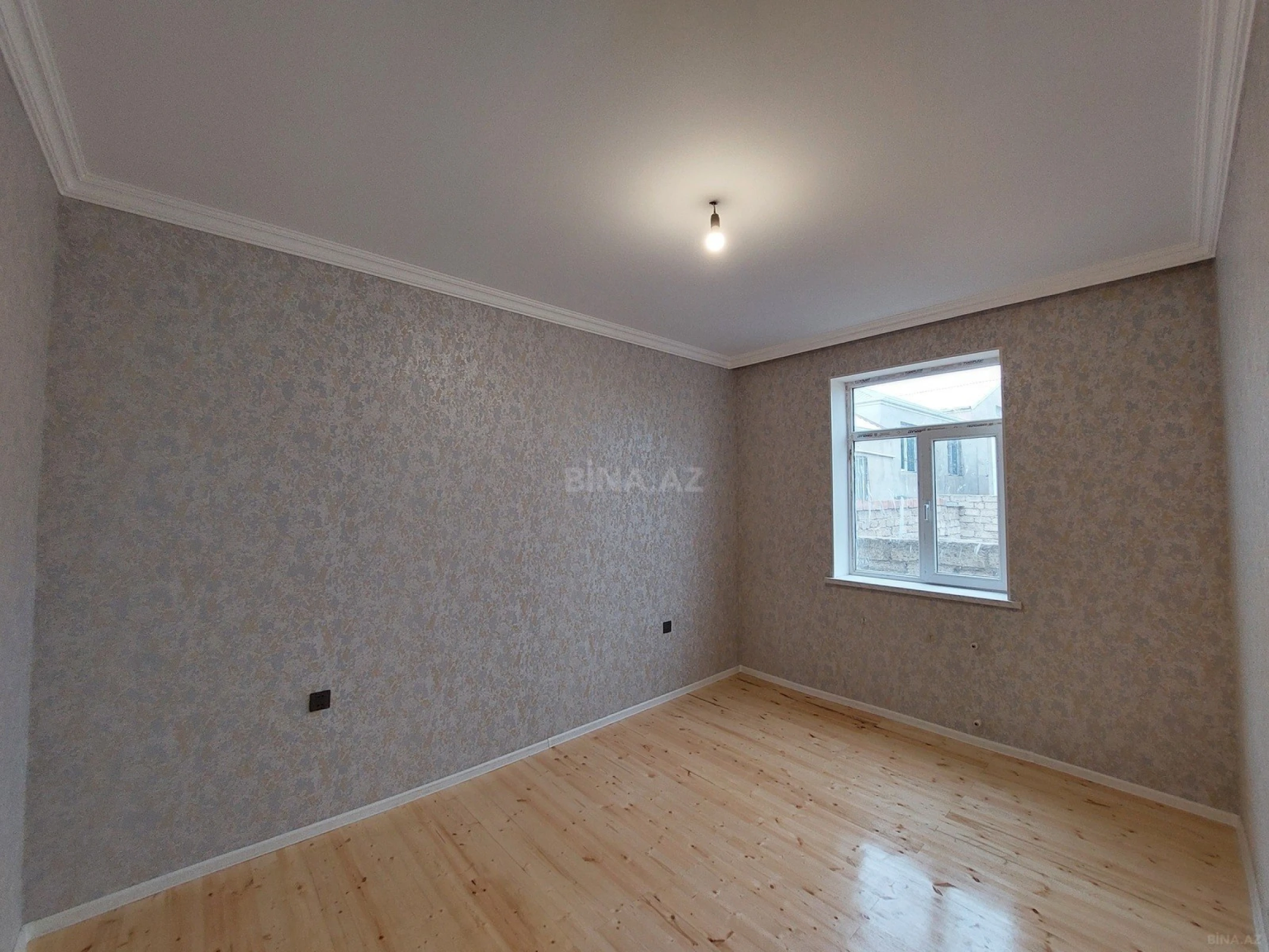 Satılır 3 otaqlı həyət evi 100 m²