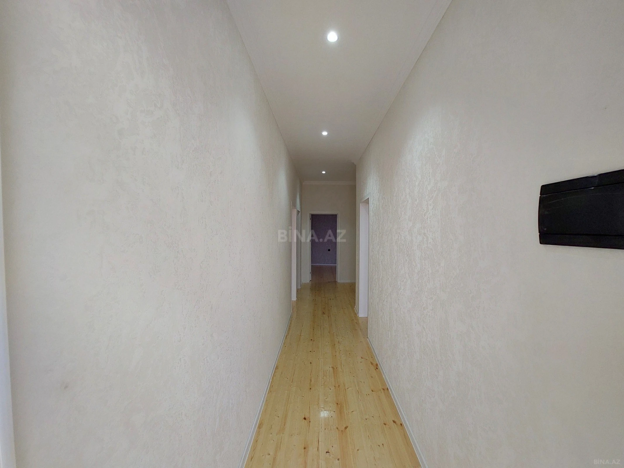 Satılır 3 otaqlı həyət evi 100 m²