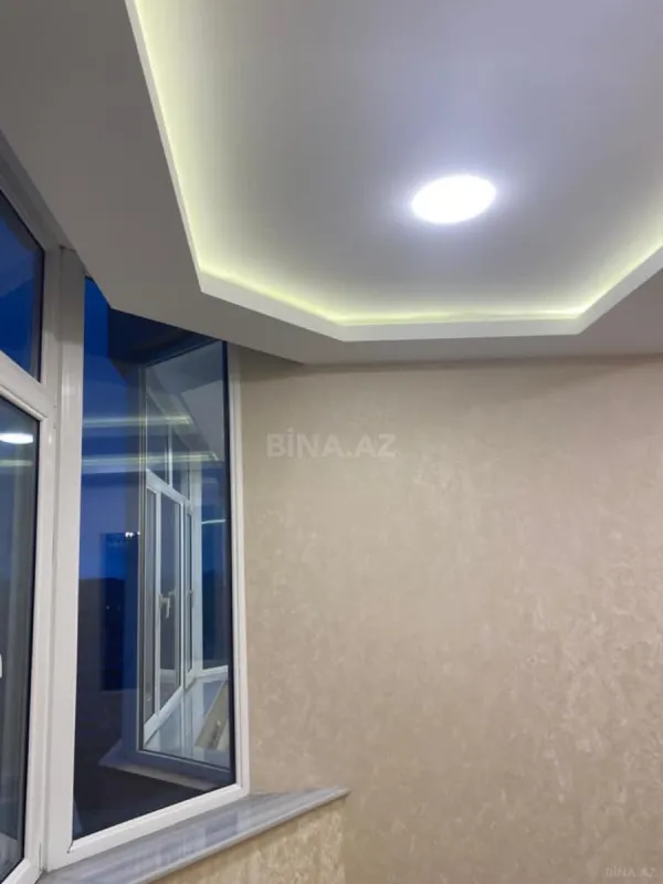 Satılır 4 otaqlı mənzil 94 m²
