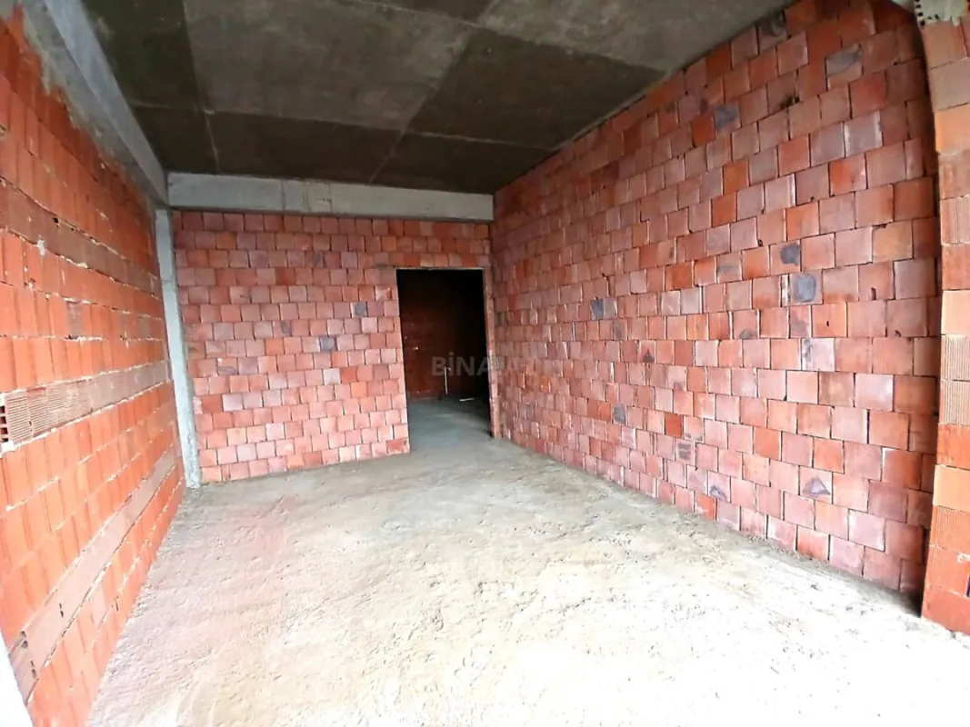 Satılır 2 otaqlı mənzil 104.4 m²