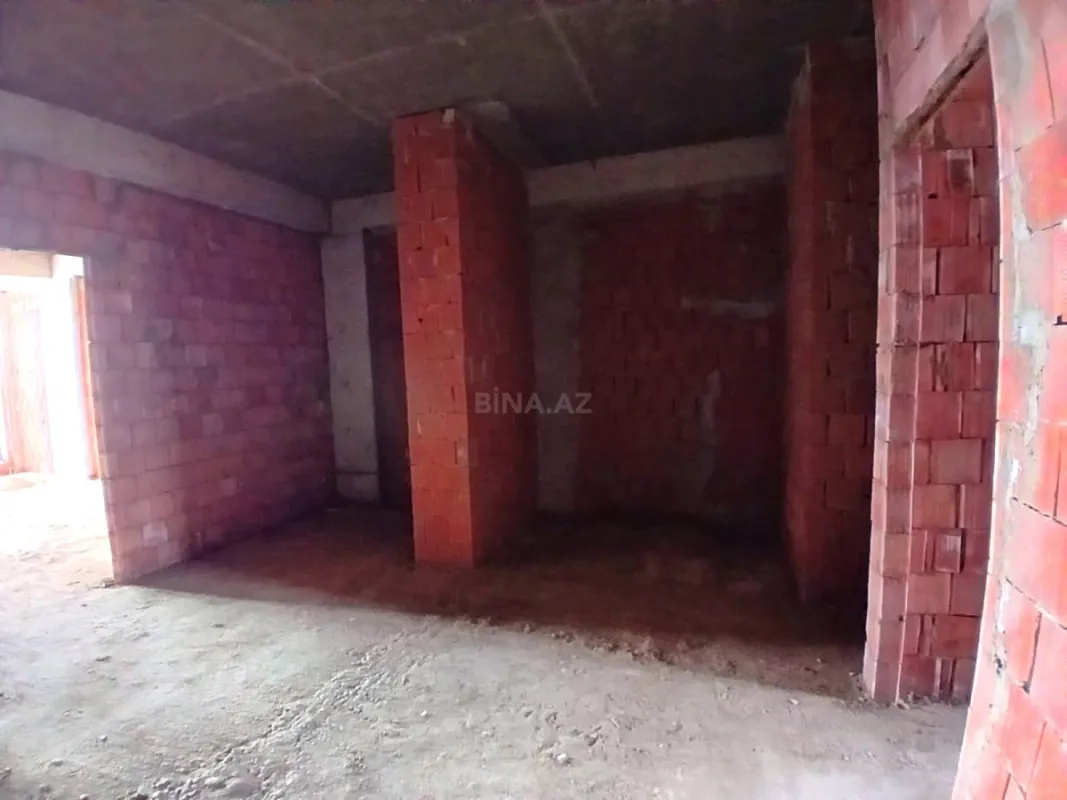 Satılır 2 otaqlı mənzil 104.4 m²