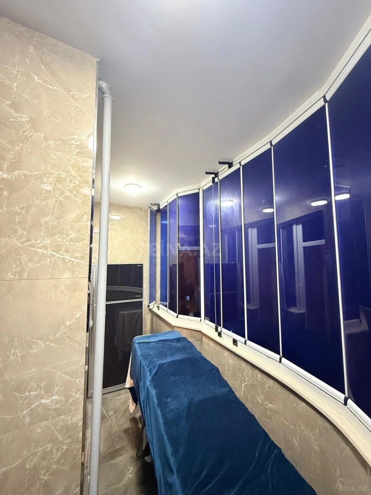 Satılır 3 otaqlı mənzil 145 m²