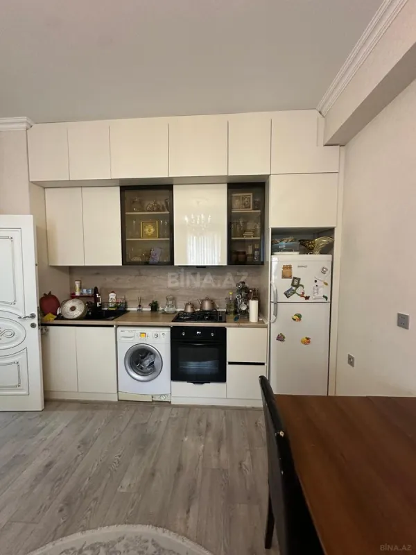 Satılır 3 otaqlı mənzil 68.5 m²