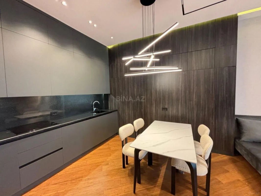 Kirayə verilir 2 otaqlı mənzil 65 m²