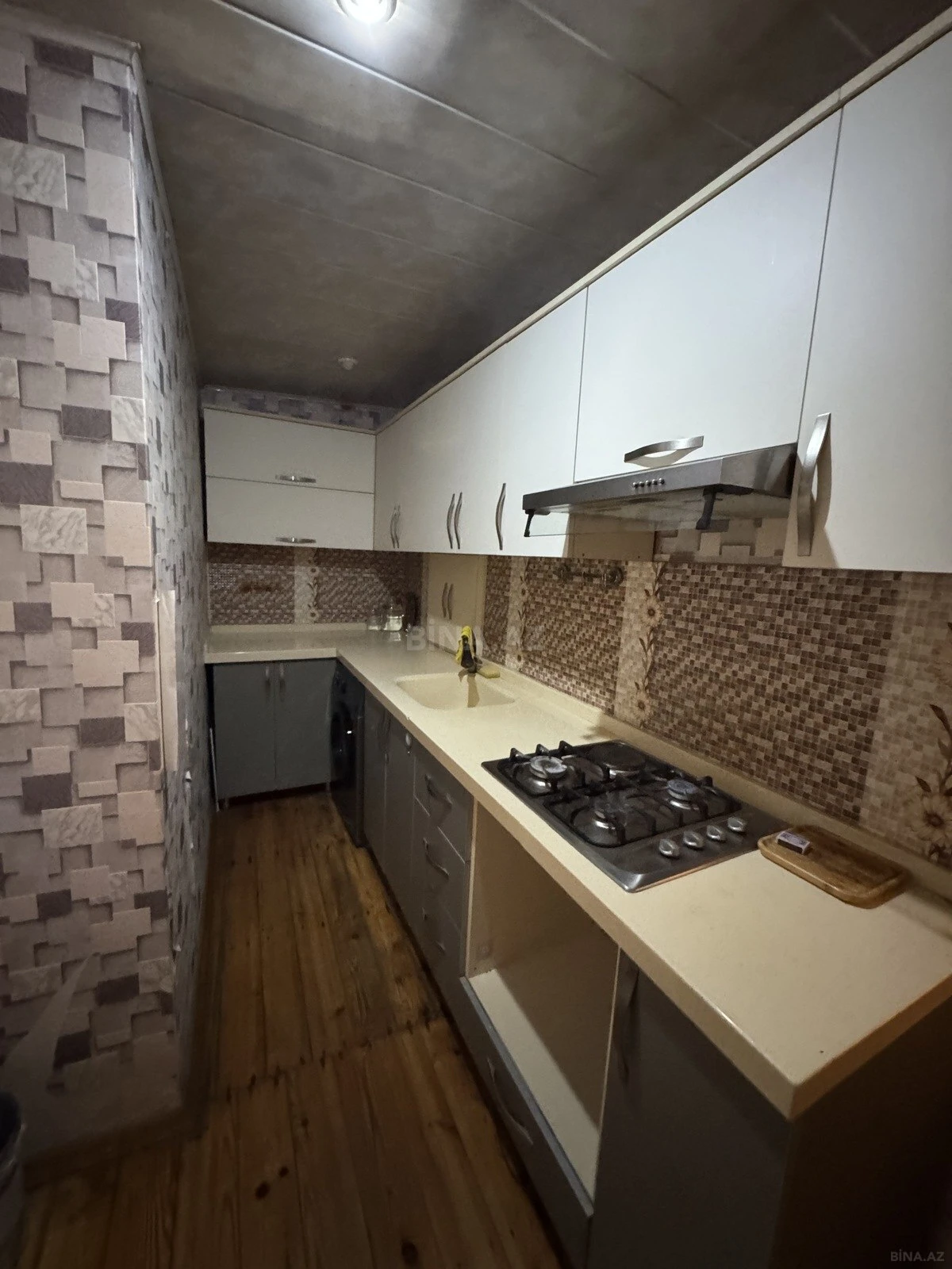 Kirayə verilir 3 otaqlı mənzil 65 m²