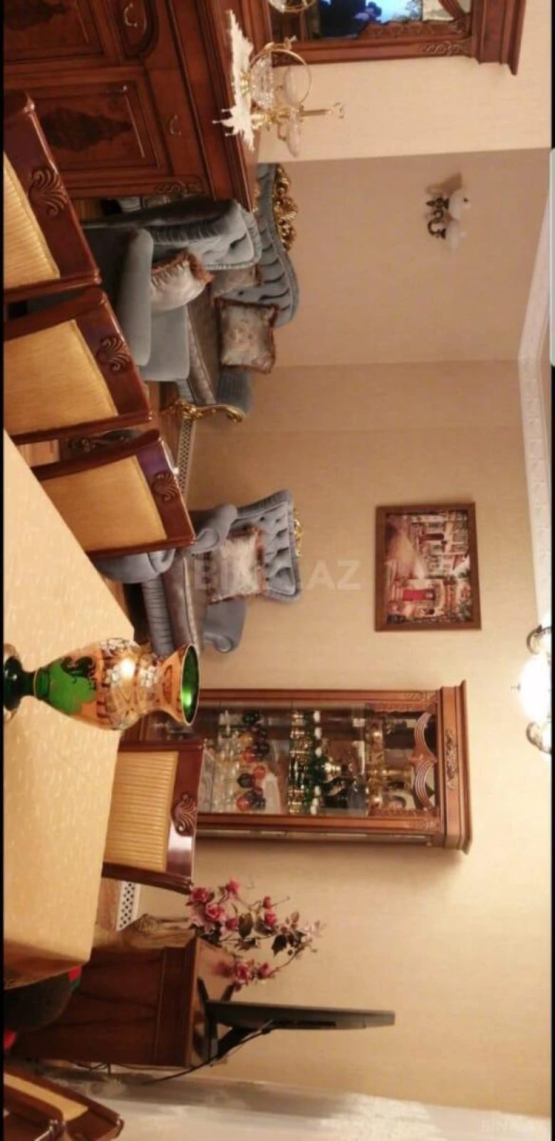 Satılır 4 otaqlı mənzil 100 m²