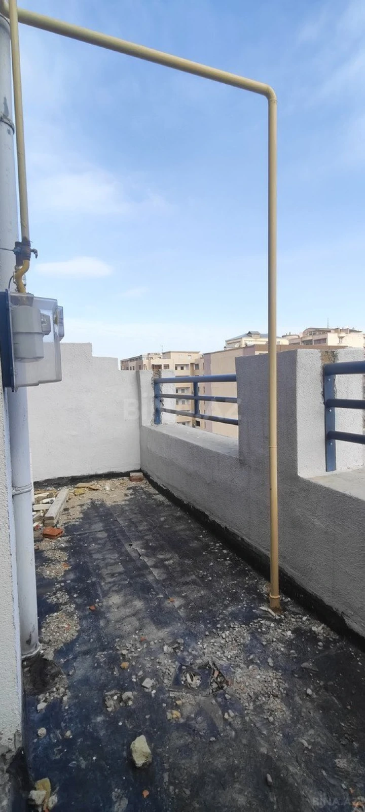Satılır 3 otaqlı mənzil 150 m²