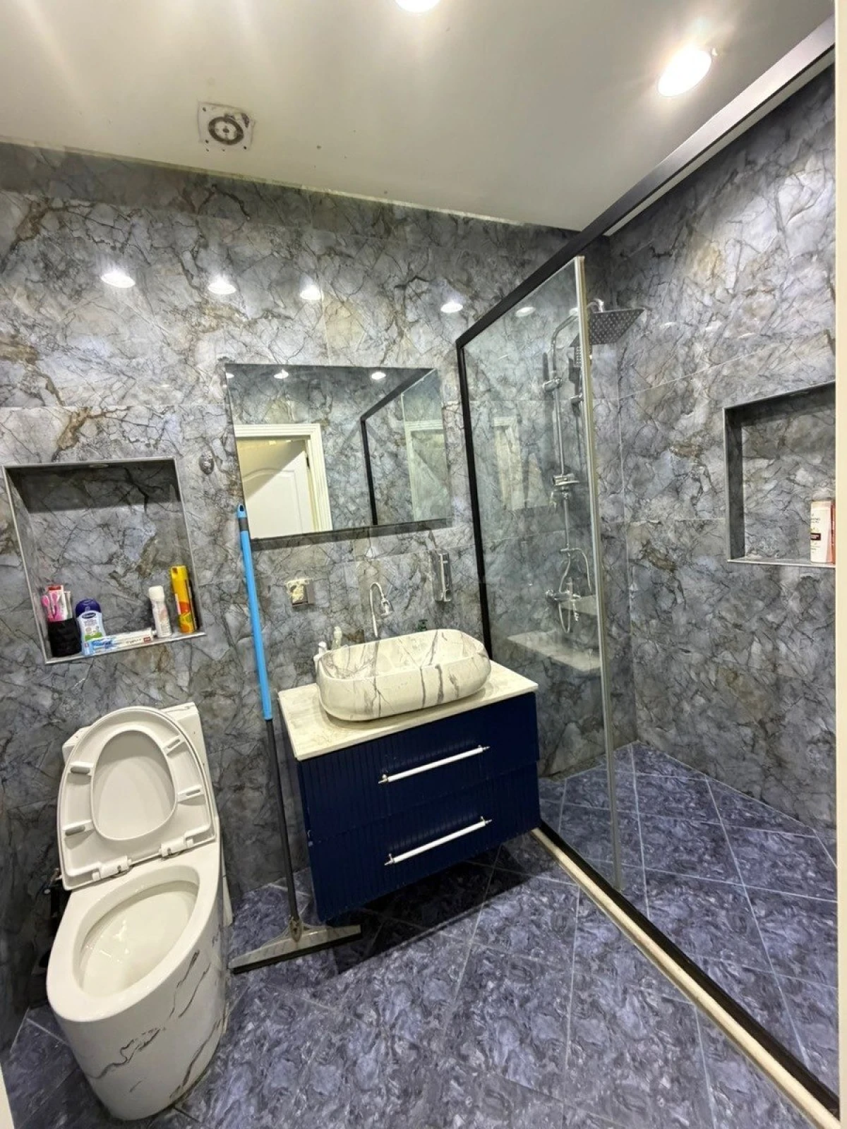 Satılır 3 otaqlı mənzil 100 m²