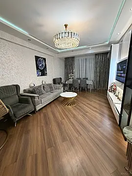 Satılır 3 otaqlı mənzil 100 m²