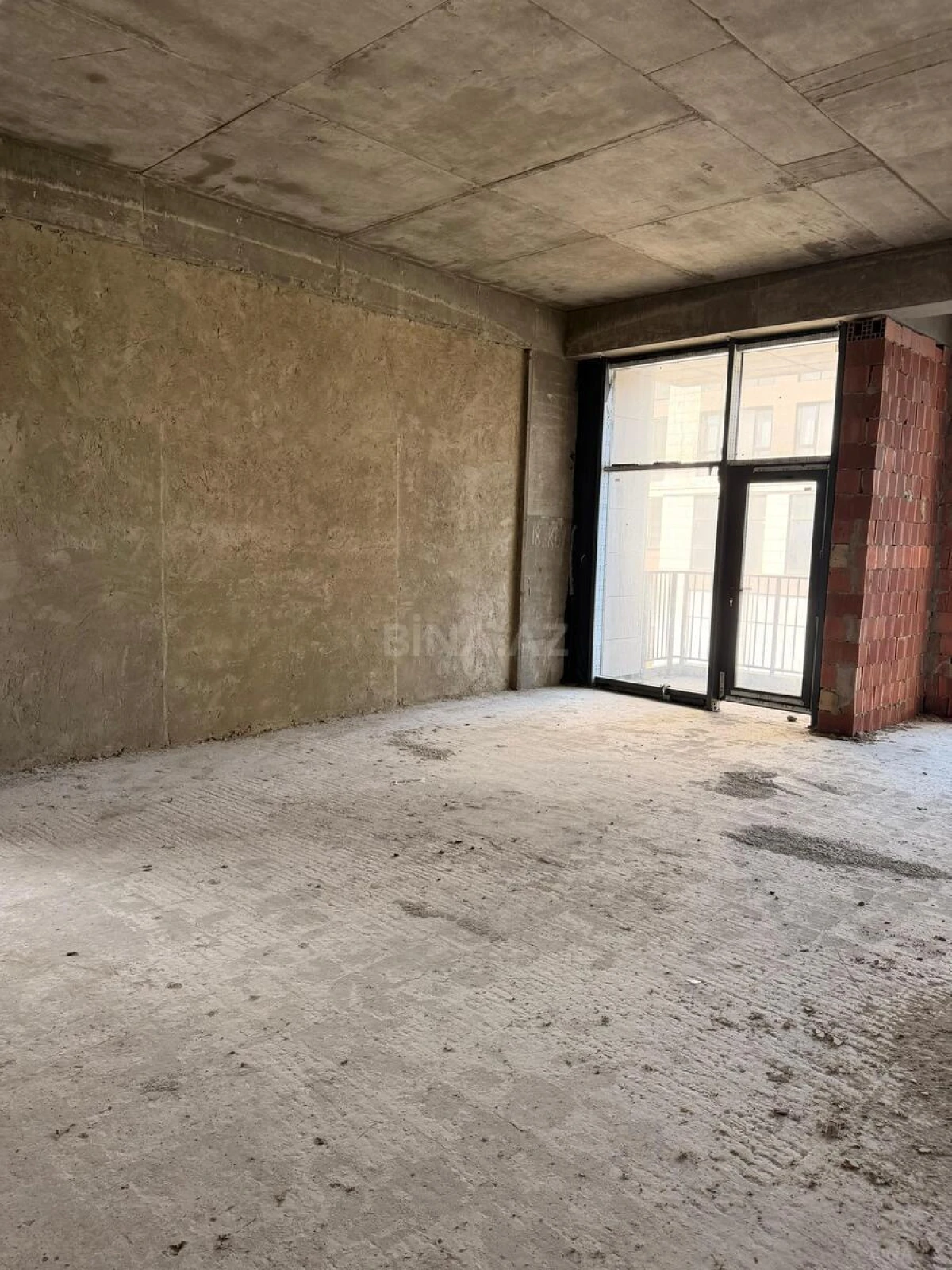 Satılır obyekt 148.4 m²