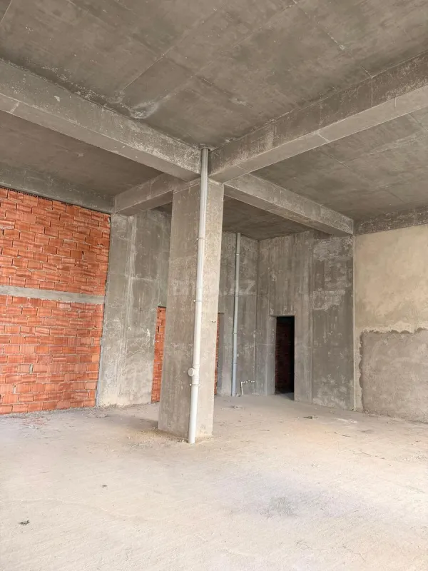 Satılır obyekt 165.8 m²