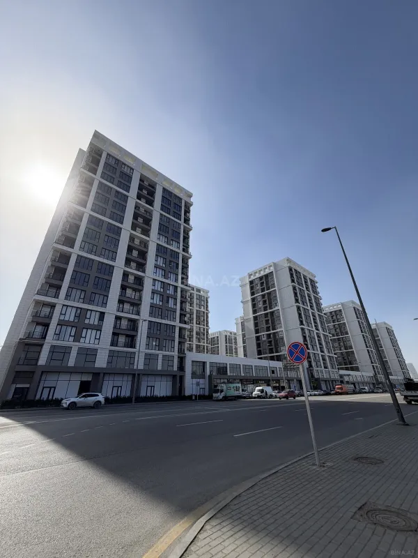 Satılır obyekt 289.4 m²