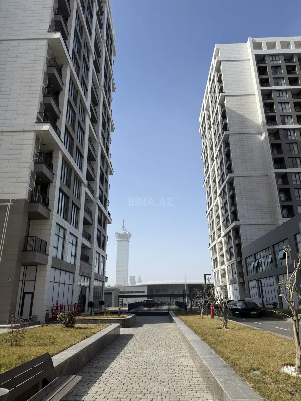 Satılır obyekt 334.1 m²