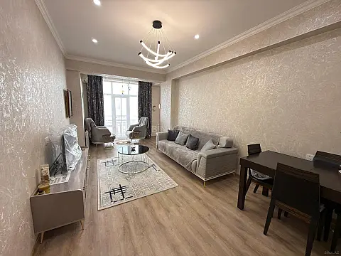 Kirayə verilir 2 otaqlı mənzil 105 m² — Bakı 2 otaq 105.00 m²