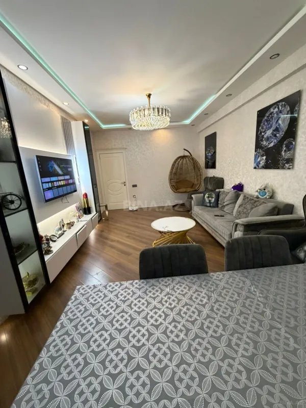 Satılır 3 otaqlı mənzil 100 m²