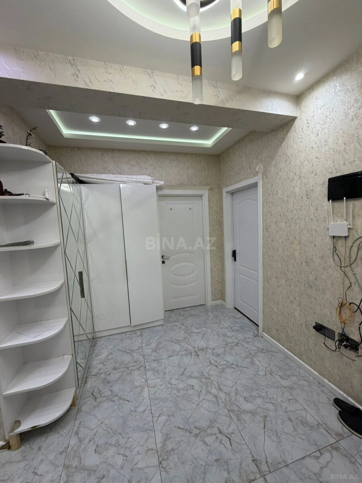 Satılır 3 otaqlı mənzil 100 m²