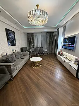 Satılır 3 otaqlı mənzil 100 m² — Bakı, Həzi Aslanov qəs. 3 otaq 100.00 m²