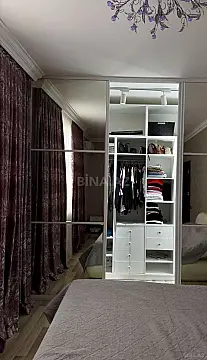 Satılır 3 otaqlı mənzil 105 m²