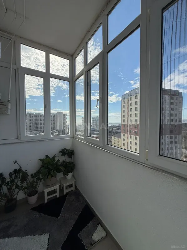 Satılır 3 otaqlı mənzil 105 m²