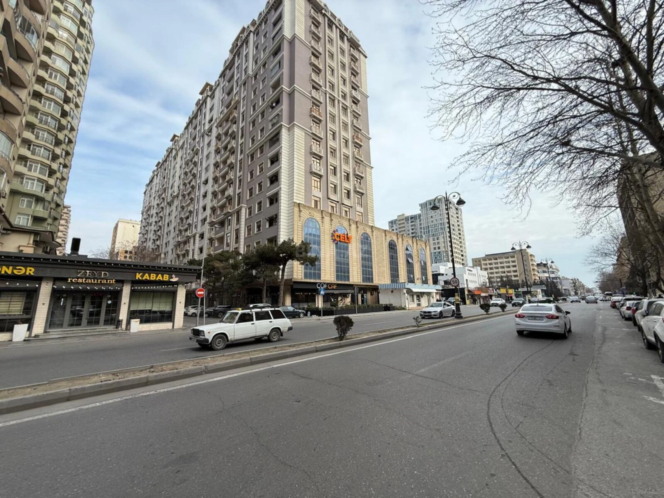 Kirayə verilir 3 otaqlı ofis 100 m²