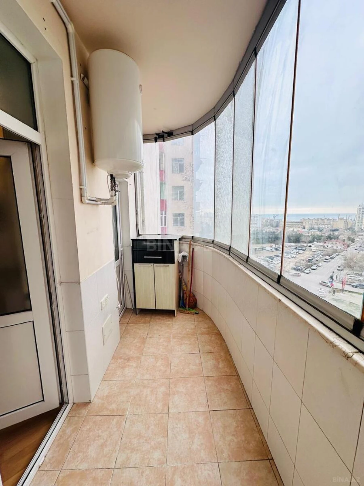 Kirayə verilir 3 otaqlı mənzil 110 m²