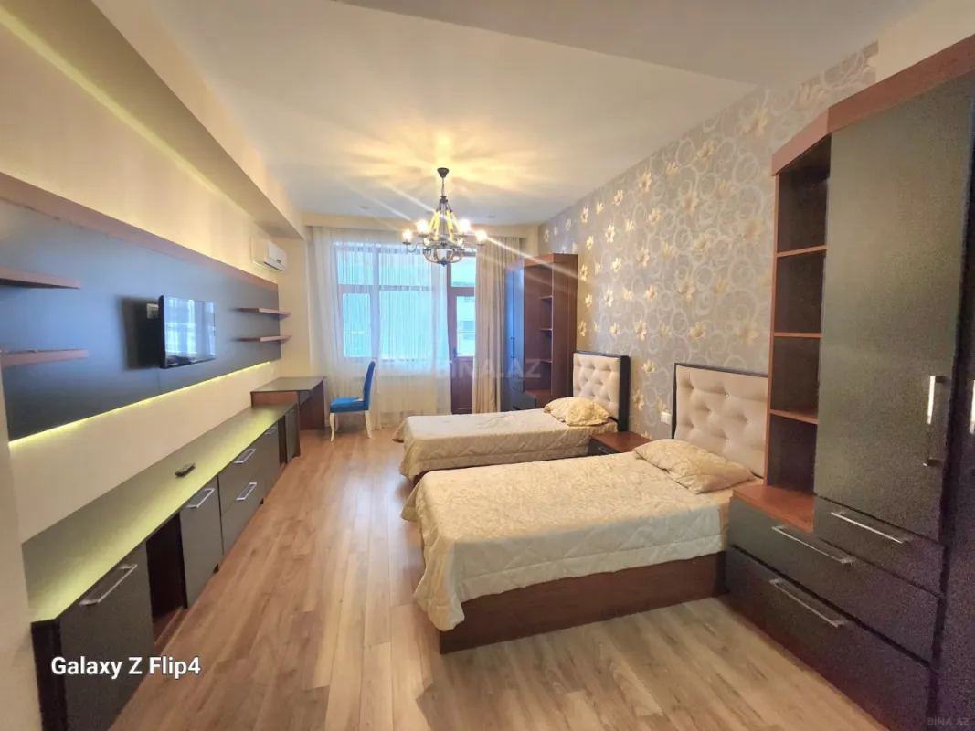 Kirayə verilir 3 otaqlı mənzil 200 m²