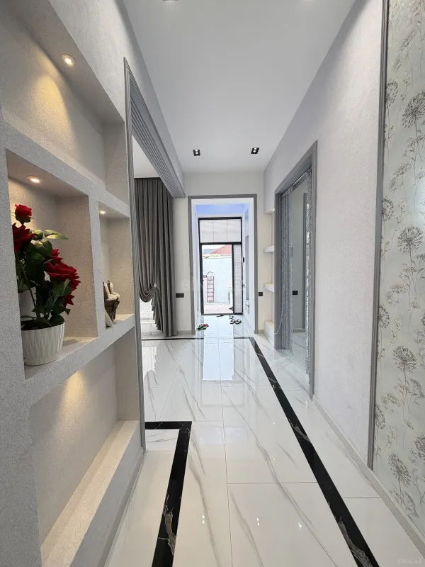 Satılır 4 otaqlı həyət evi 140 m²