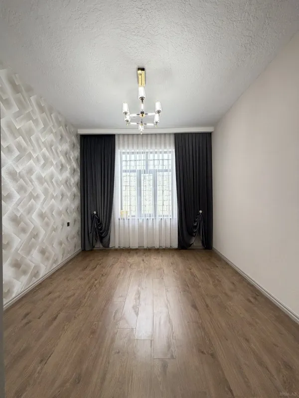 Satılır 4 otaqlı həyət evi 140 m²