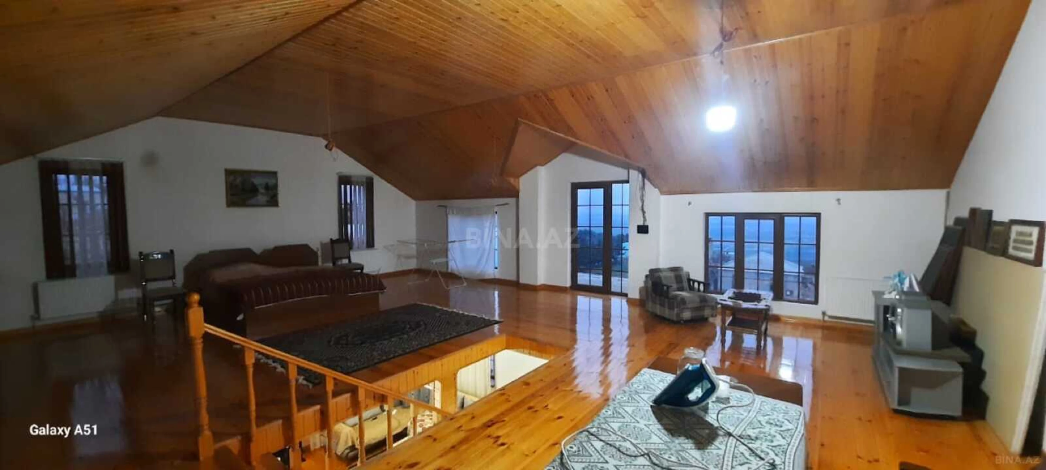 Satılır 3 otaqlı həyət evi 160 m²