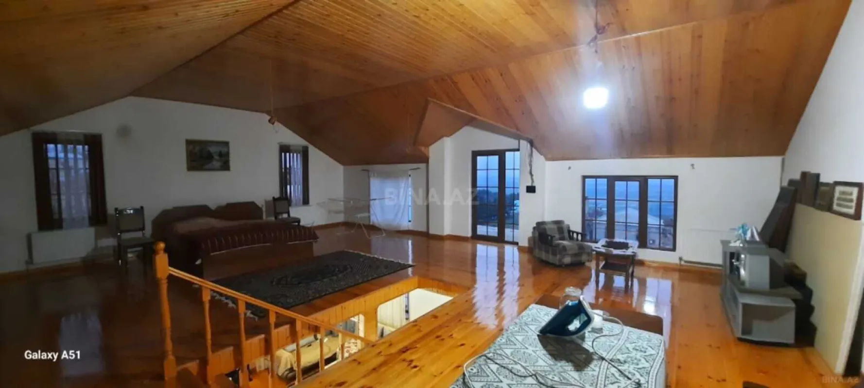 Satılır 3 otaqlı həyət evi 160 m²