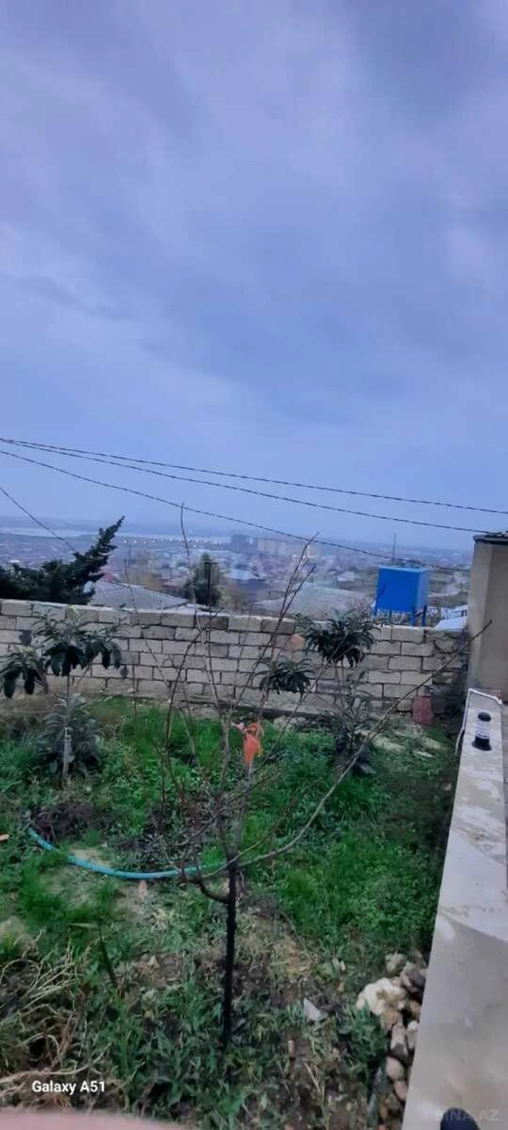 Satılır 3 otaqlı həyət evi 160 m²