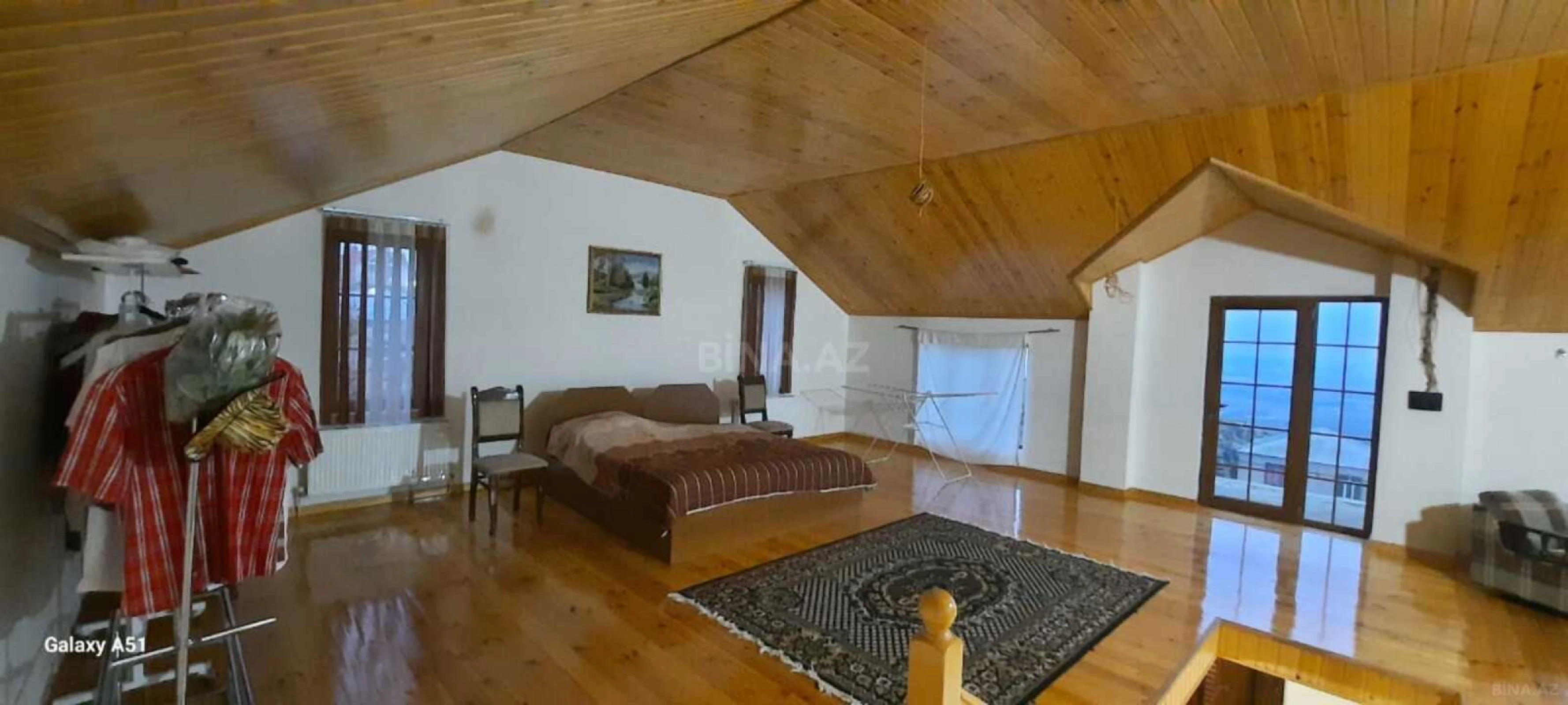 Satılır 3 otaqlı həyət evi 160 m²