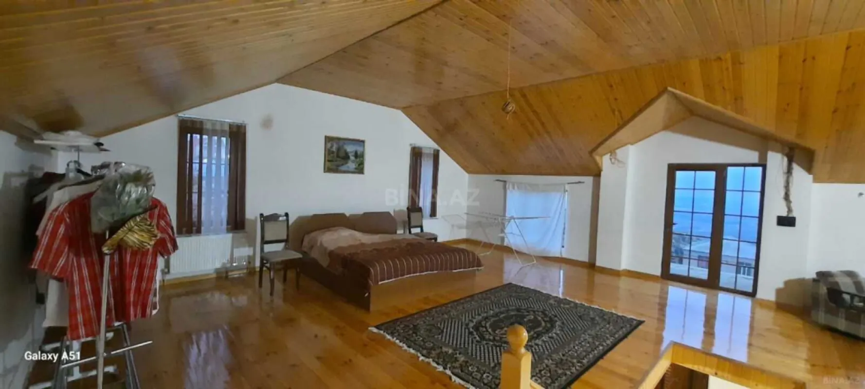 Satılır 3 otaqlı həyət evi 160 m²