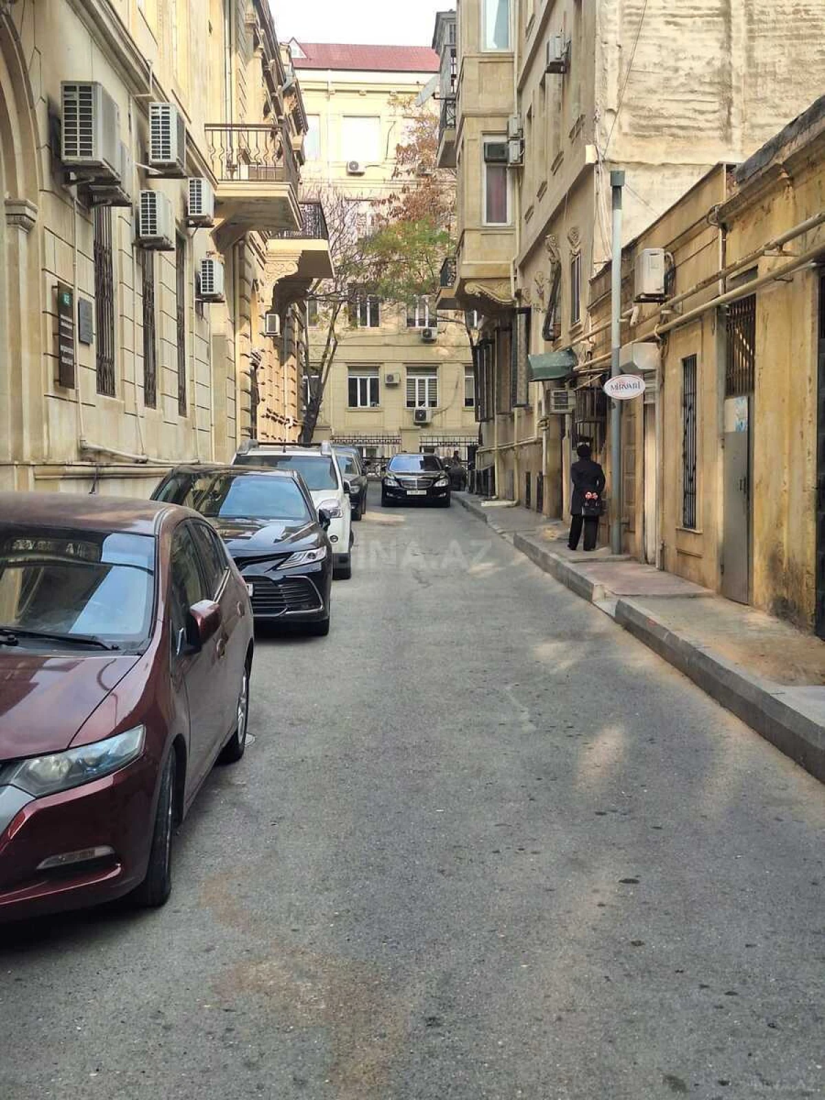 Satılır obyekt 40 m²